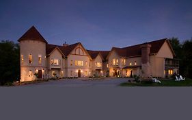 Goldmoor Inn & Resort